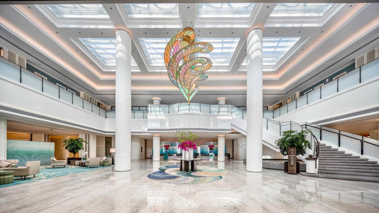 Xiamen International Seaside Hotel -Hotel Corridor Leads To The Stone Exhibition Hall Exterior foto